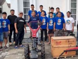 Live di Tiktok dengan Akun Raja Kojang, Pemuda Asal Soppeng Dapat Bantuan Traktor dari Rusdi Masse