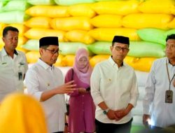 Pastikan Ketersediaan Stok Pangan Aman, Bupati dan Wabup Soppeng Kompak Kunjungi Kantor Bulog