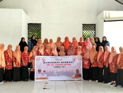DWP Sidrap Gelar Ramadan Berbagi untuk Cleaning Service dan Penjaga Malam