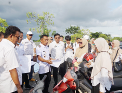 Pastikan Tertib Administrasi, Bupati Sidrap Turun Langsung Cek Fisik Kendaraan Dinas