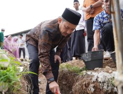 Pj Walkot Palopo Lakukan Peletakan Batu Pertama Renovasi Masjid Baiturrahman Mungkajang