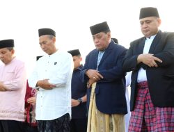 Wali Kota Makassar Munafri Arifuddin Ikuti Shalat Idulfitri di Lapangan Karebosi