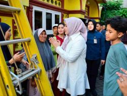 Usai Kebakaran Hanguskan 11 Rumah, Fatmawati Rusdi Gerak Cepat Bantu Warga Mangasa