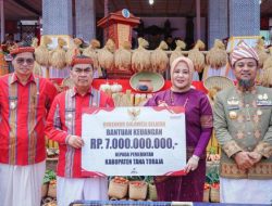 Pesona Fatmawati Rusdi di Balik Penyerahan Rp7 Miliar untuk Tana Toraja